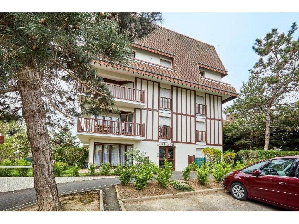 Studio Residence La Fregate Hyper-Centre Cabourg Exteriér fotografie